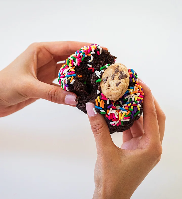 Surprise Explosion Cake Gift Box